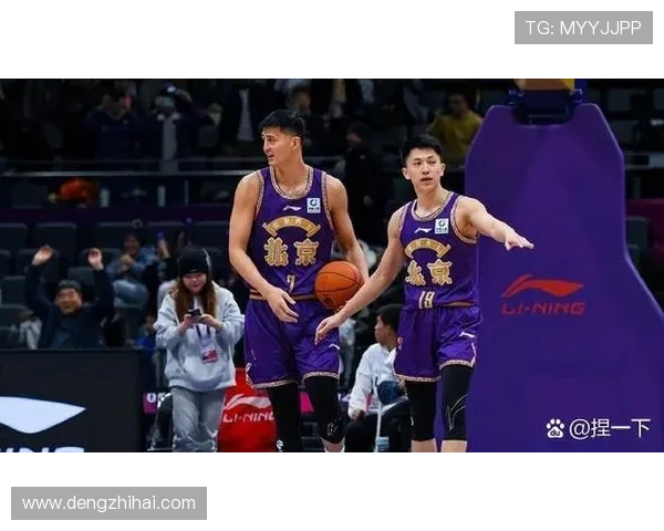 北京篮球队的力量变革引发热议全新战术与年轻球员的崛起